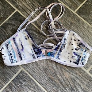 Jolyn Vent top size L